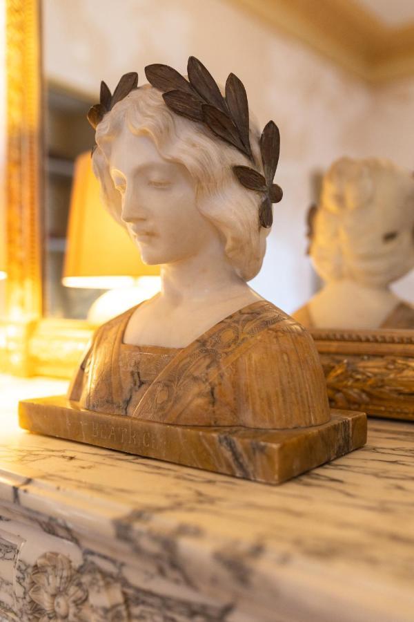 Hotel-Musee Villa Bagatelle Ириньи Экстерьер фото