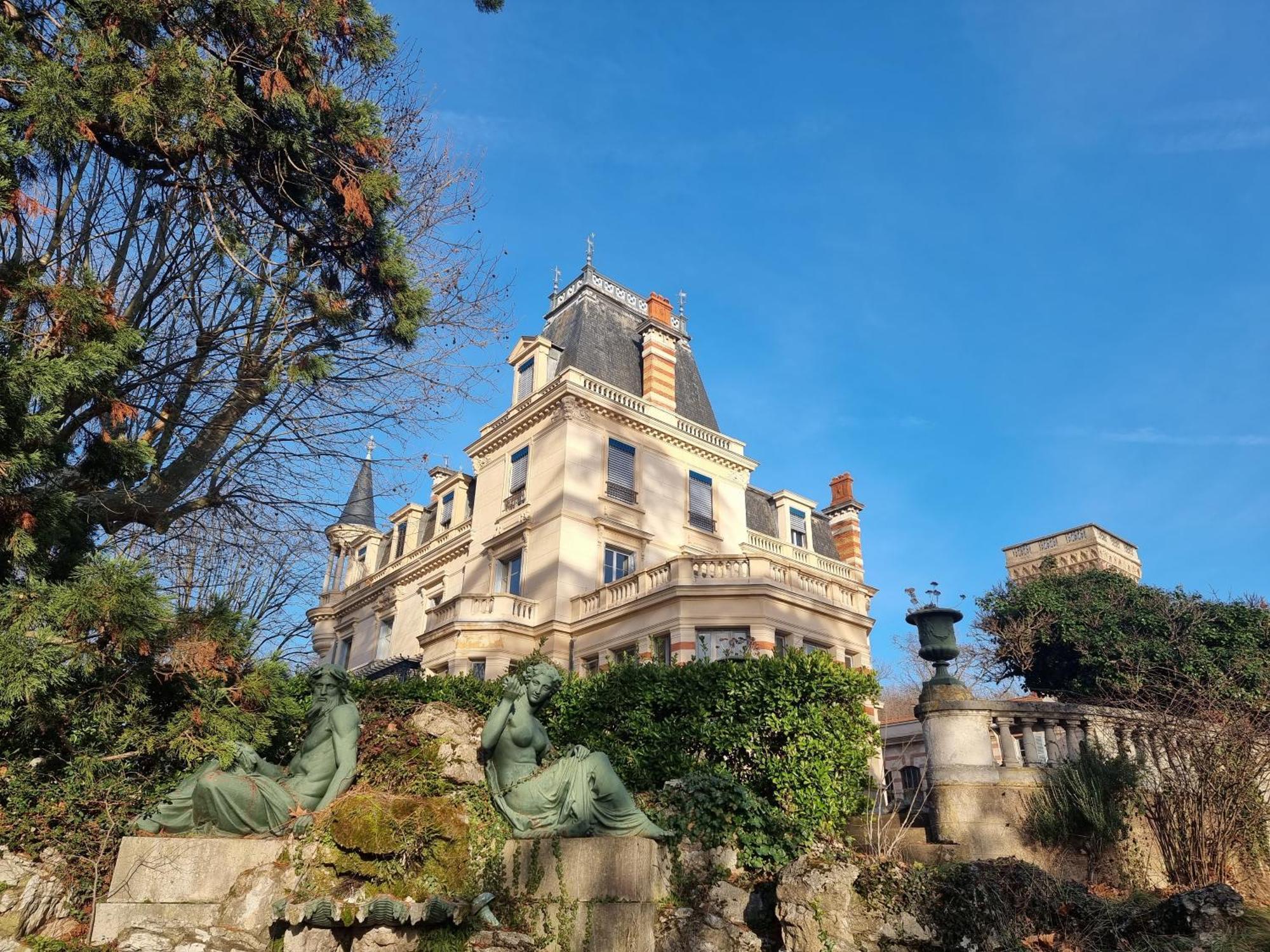 Hotel-Musee Villa Bagatelle Ириньи Экстерьер фото